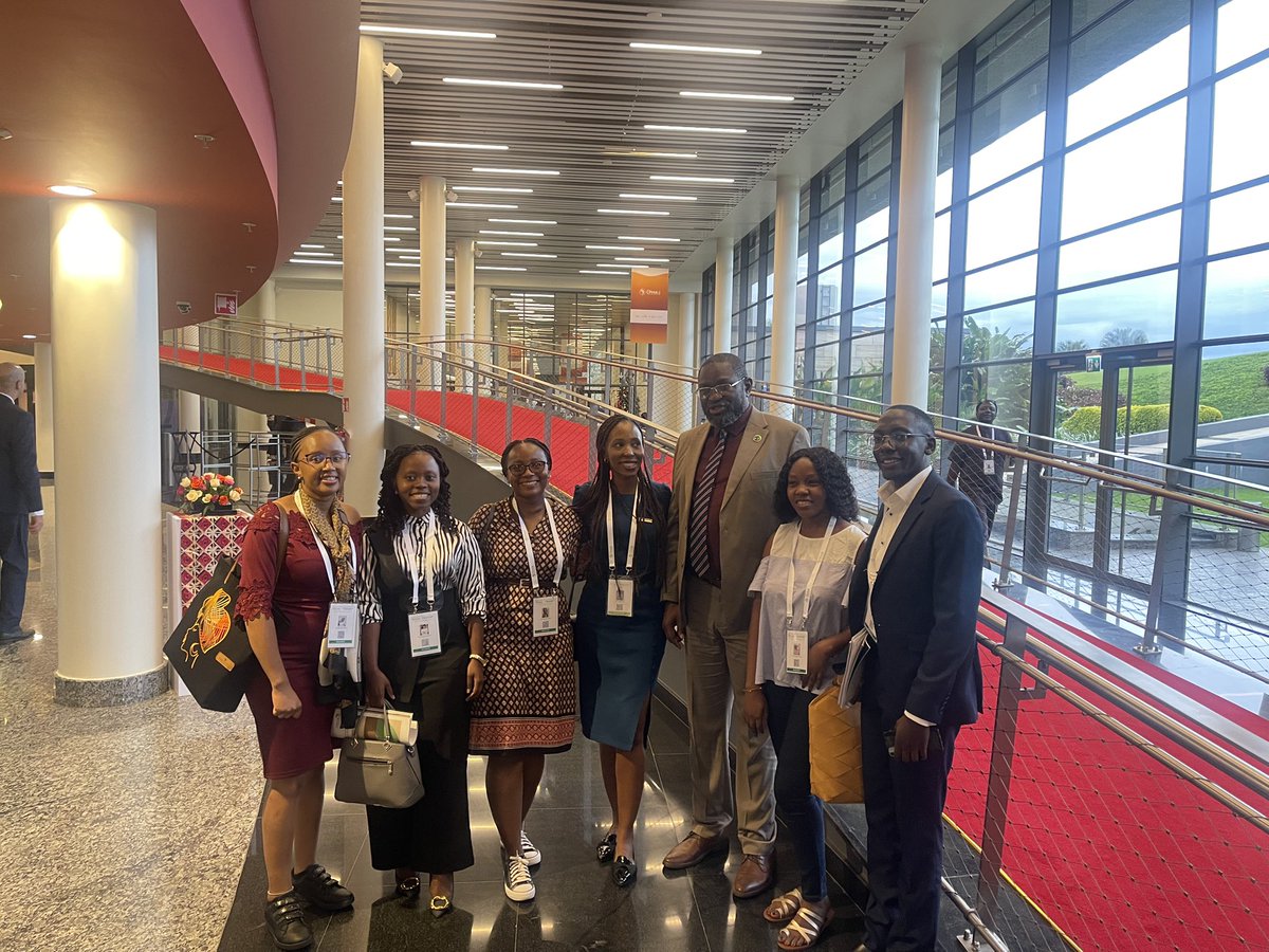After a thorough discussion on the Role of Young People in the #NewPublicHealthOrder facilitated by @PromesseCKaniki , we met with the Director @AfricaCDC Dr @laktarr001 . Such a fruitful day with health policy implementors. @AUBingwa @_AfricanUnion #YPC2022 #CPHIA2022
