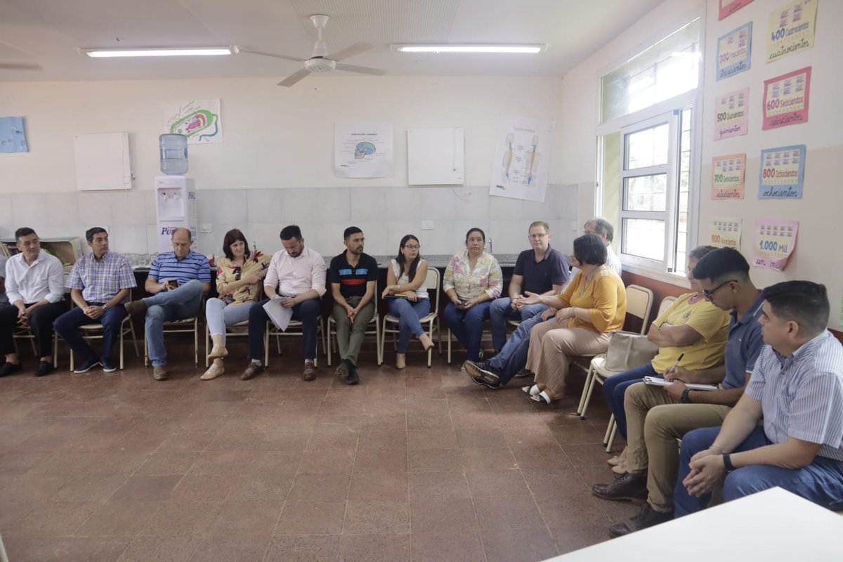mgmisiones's tweet photo. En #Fracrán, con el 8° operativo integral del Plan de Fortalecimiento de Gestión Municipal, acercamos al nuevo municipio, el 78°, todas las áreas del Ministerio de Gobierno, para brindar asesoramiento y asistencia https://t.co/MXgwX53iQG