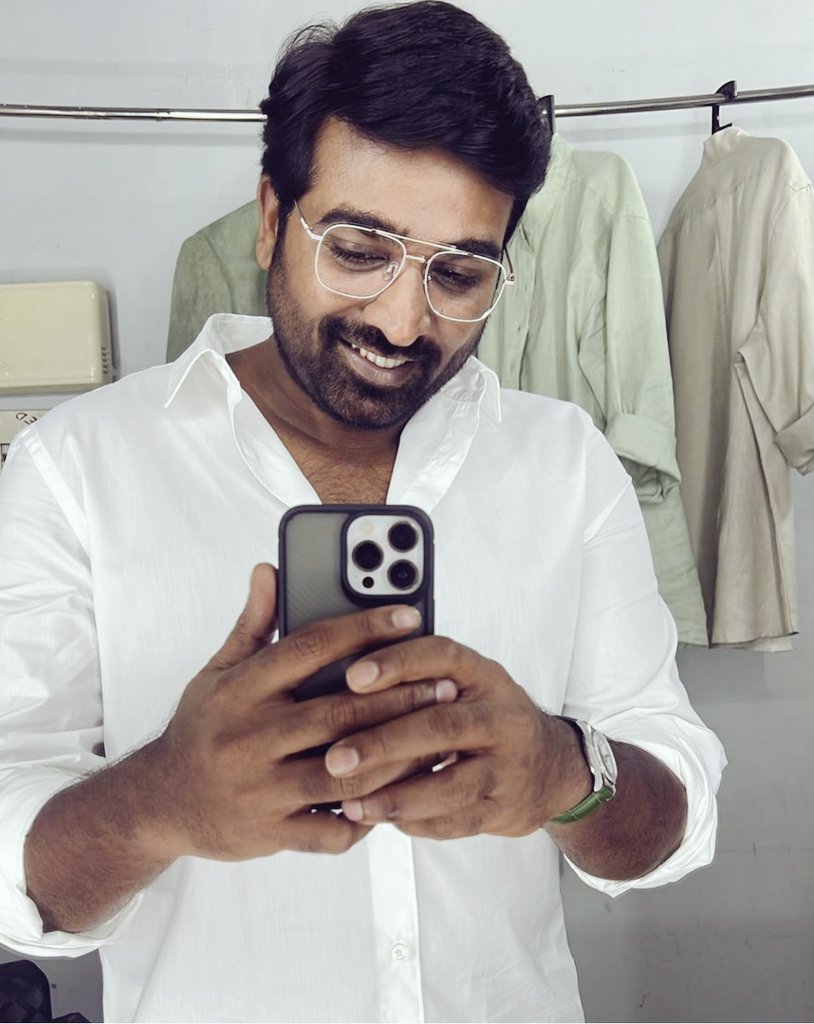 velan_vedha's tweet photo. #NRD2
@VijaySethuOffl ❤️ponDy ponDyy is Back 😎
@VigneshShivN waiting jii https://t.co/igm7J5Qz3C