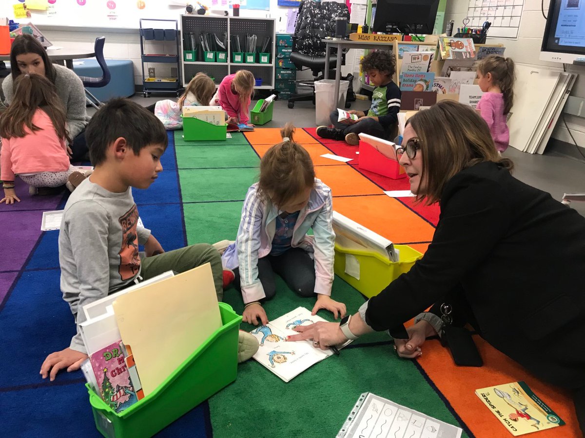 Thank you, Ms. Dabrowski and Ms. Razzano for hosting administrators and coaches from LOCS and Holly Schools. 
You modeled best practices for mini-lessons, small group instruction, and reading conferences.  You let us get in some practice too! <a href="/StadiumDriveLO/">Stadium Drive Elementary</a> @kerrianderson0