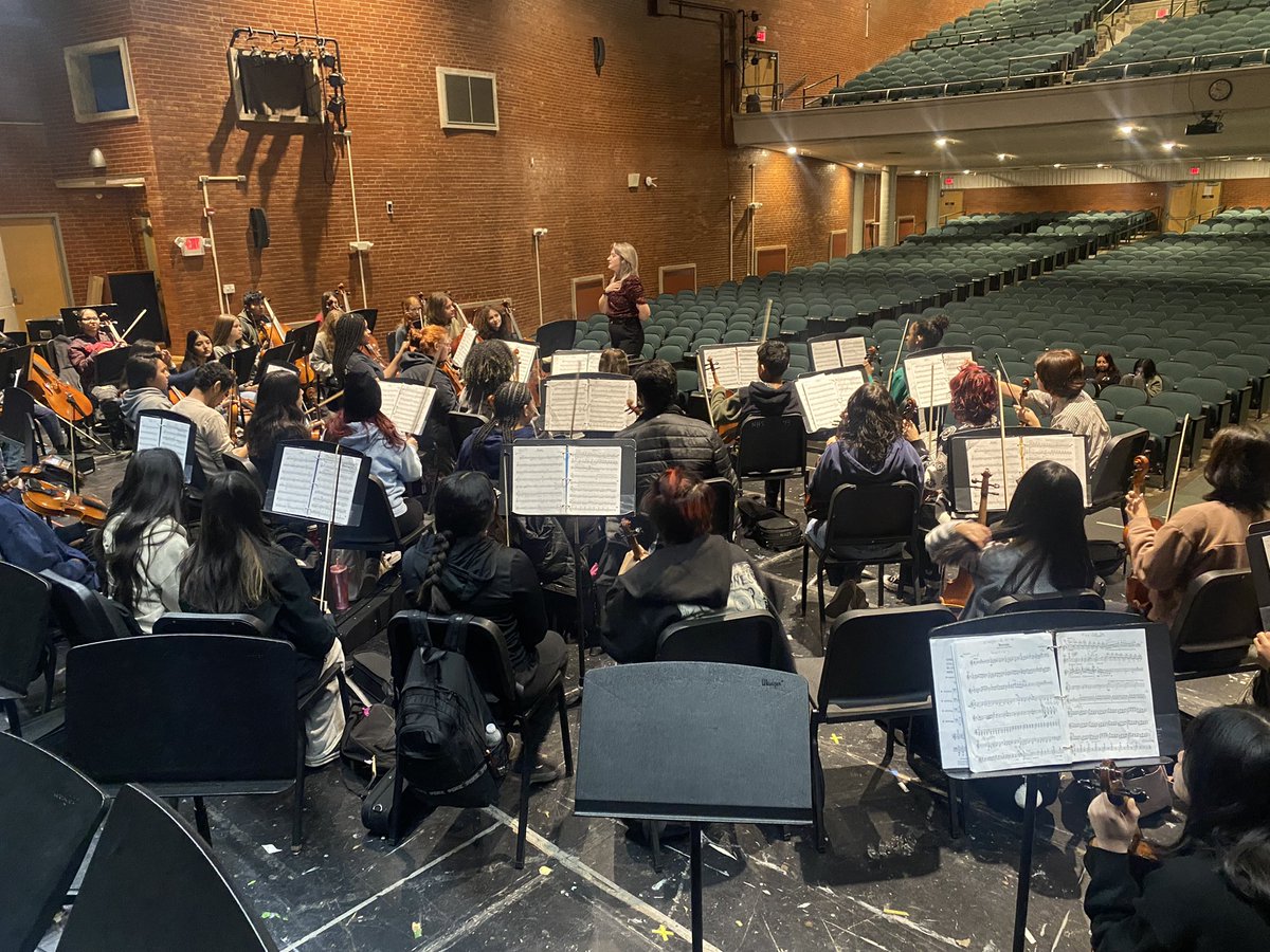 DM_North's tweet photo. Band &amp; Orchestra concert tonight is at 7pm tonight at North High!

Come fill up Roberts Auditorium! https://t.co/escrS7RKf2