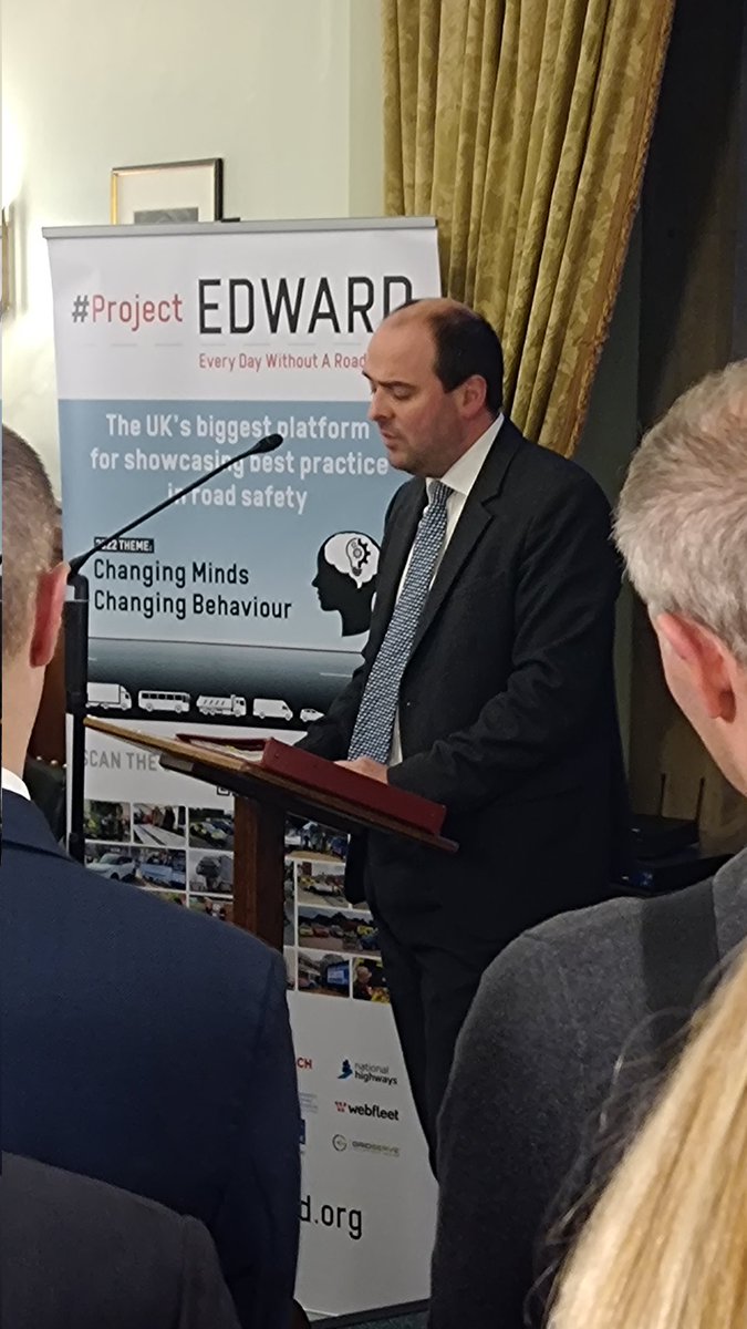 'The government doesn't have all the answers, otherwise I wouldn't need to be here.' Recognition from @RicHolden at @transportgovuk about the need for partnership and the work to address our 'unacceptable' #Roadsafety performance. Great @PACTS reception with #projectedward