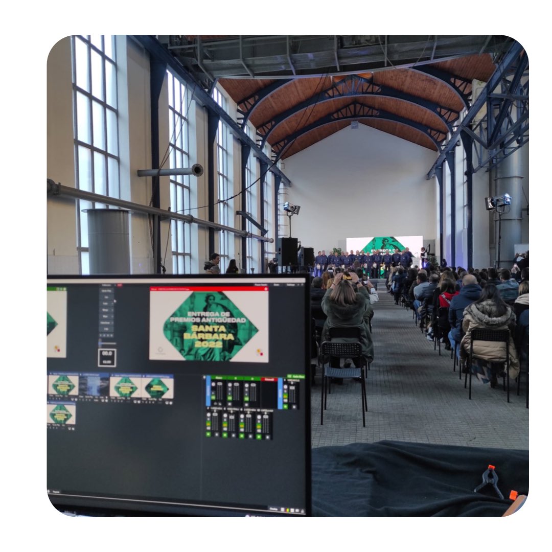 Evento en el Pozo de Santa Bárbara, 
lugar elegido por Hunosa para celebrar la fiesta de la patrona de los mineros y llevar a cabo la entrega de medallas a los trabajadores que han cumplido 25, 20 y 18 años al servicio de la compañía.🥇Gracias 
<a href="/trescom_agencia/">Trescom</a> por la confianza