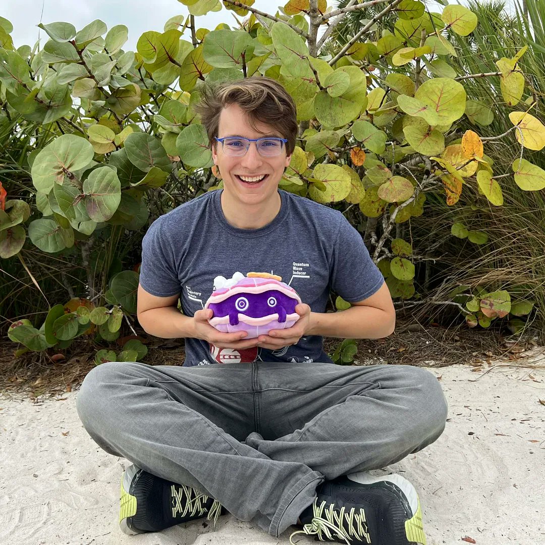 Slime Story (@slime_story) on Twitter photo This Clam just wants to know one thing...
WHY is <a href="/Slimecicle/">Slimecicle🦠</a> wearing jeans on the beach This Clam just wants to know one thing...
WHY is <a href="/Slimecicle/">Slimecicle🦠</a> wearing jeans on the beach
