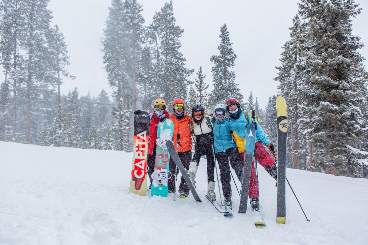 There's a BOS startup ecosystem ski day in the works for March 8th (folks from NH + VT welcome too). Ping me, @cbrumme, @changds, @_embatt, or @jeggers if you would like to be added to the calendar invite. #startups #VC #angels