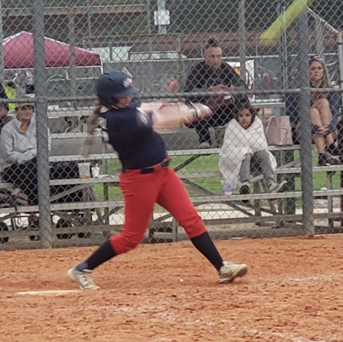 joccywall09's tweet photo. Joccy had a great Fall season. She led the team while pitching in strikeouts. Then, against great pitching, she finshed with a great average and even hit some bombs. Let's get it! #bBlaze #BlazeOn #Blazenation #ExtraInningSB #CoastRecruits #220Club #IHartFastpitch #PGFnetwork https://t.co/tN1ZsMNQOc