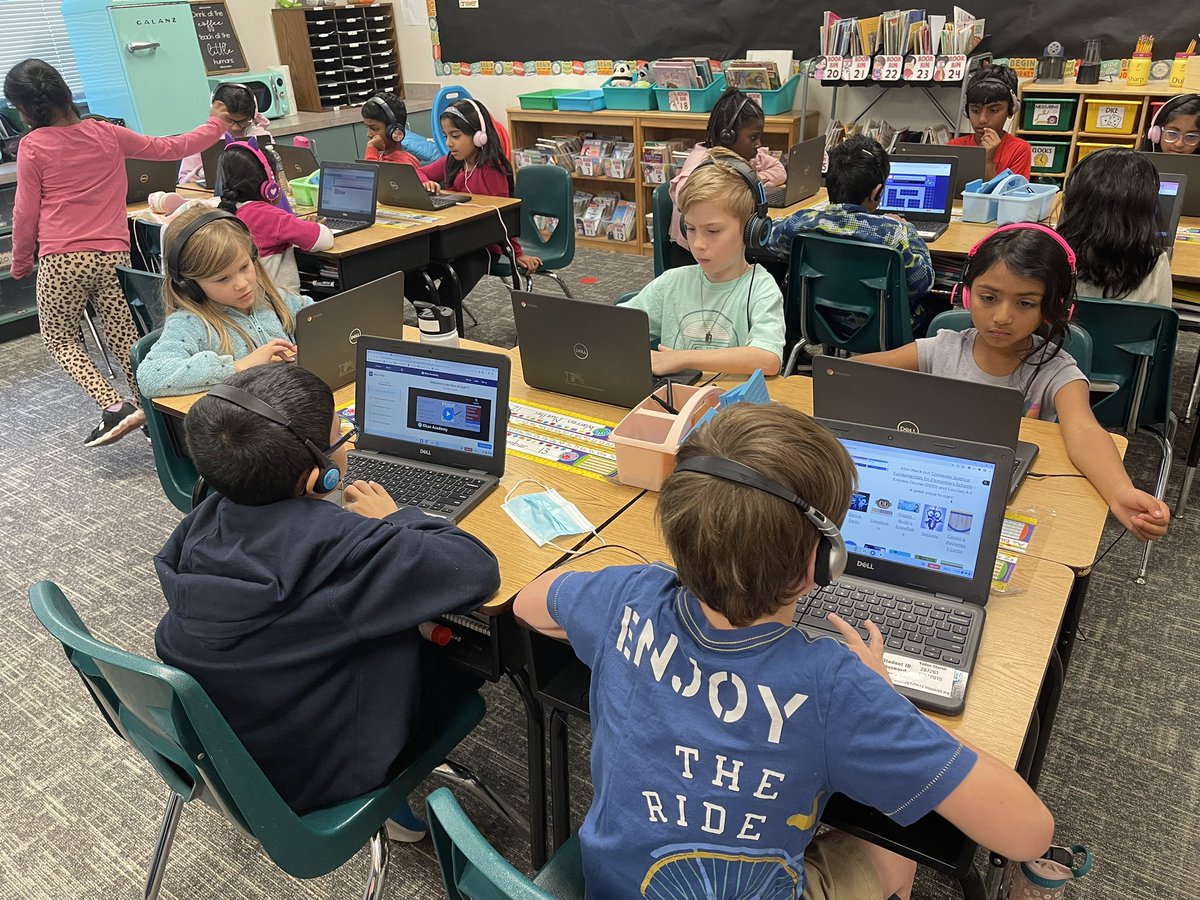 Kim Clark tweet media