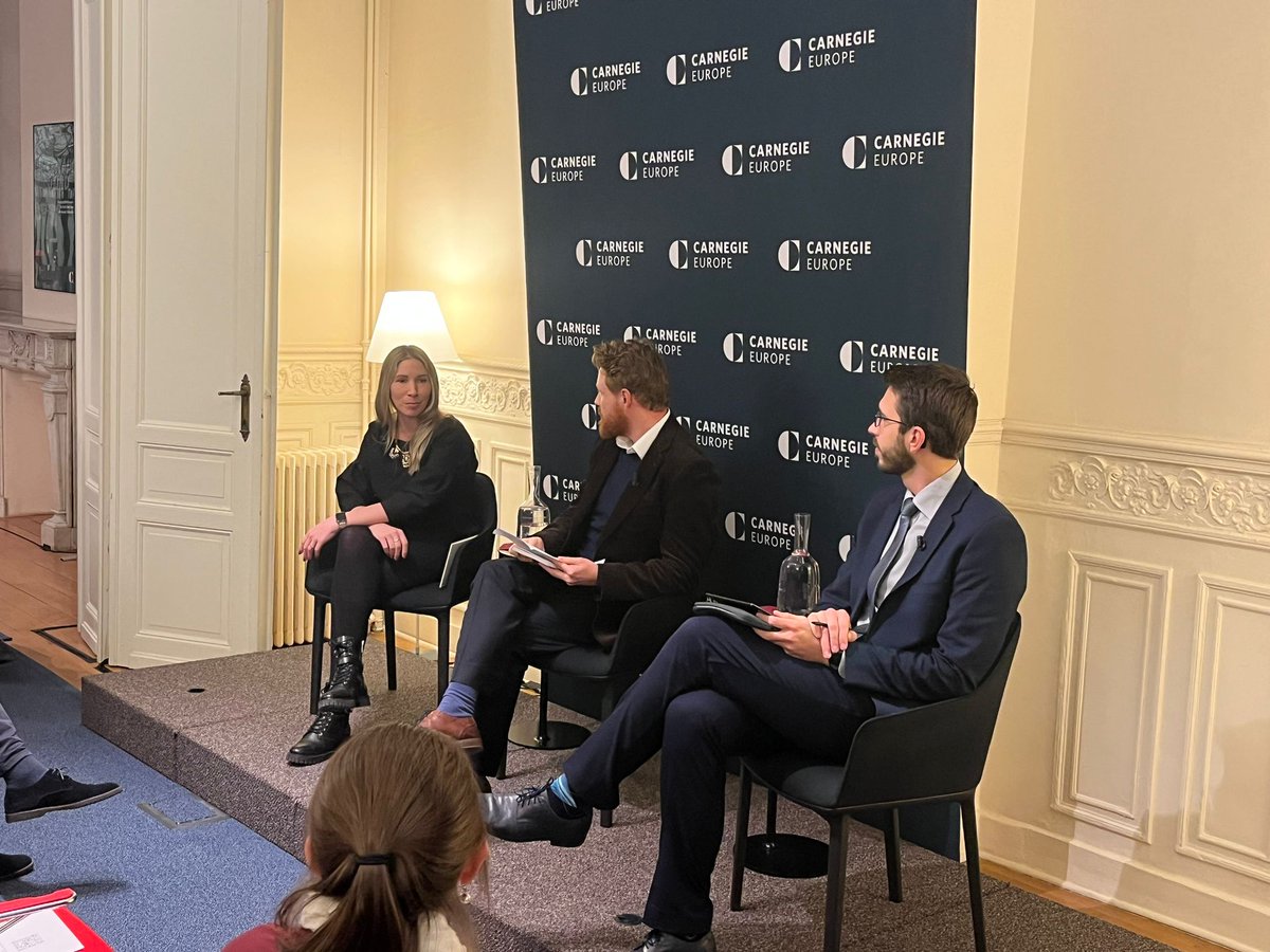 Carnegie_Europe's tweet photo. ⏰ | STARTING NOW

How can the EU address gaps that expose it to Chinese influence?

@AllyCarragher, @grzestec, &amp; @fbermingham are kicking off their discussion on the basis of Carnegie's recent report: https://t.co/ad2bzW9wXu

Stay tuned for live updates🧵
https://t.co/fZI3td8Awp https://t.co/HIsZuADm4X