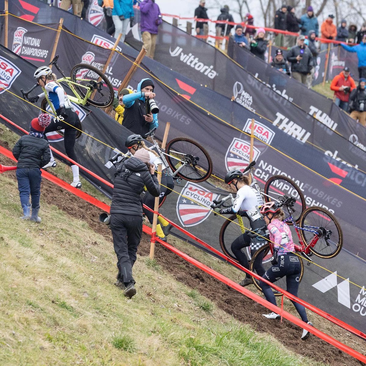 team_TS_TTT's tweet photo. “For me it’s really important to have this jersey. Racing primarily in Europe, I really want to represent the United States and show our caliber of cyclocross and so I do feel a lot of emotion around this.”- Clara on her third CX national title
More here: https://t.co/aJSRjVJcMH https://t.co/565j33dcCd