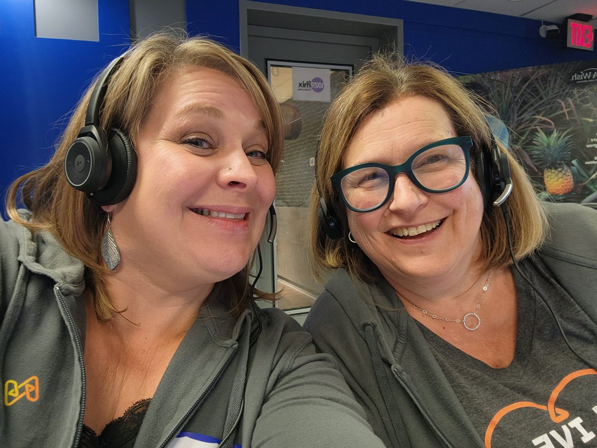 Availity's tweet photo. Availity associates had a blast volunteering at the 24th annual Make-a-Wish Request-a-Thon! This amazing 36-hour fundraising event creates life-changing wishes for local kids battling critical illnesses. Way to go team!! https://t.co/GwsdZs1jk1