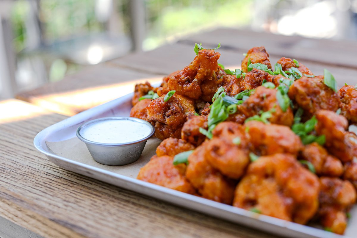 Still plenty of space to book for Wings Wednesday!!

Get those bookings in and enjoy unlimited wings 😍

#brewdog #craftbeer #wings #bathuk #bathevents #somerset