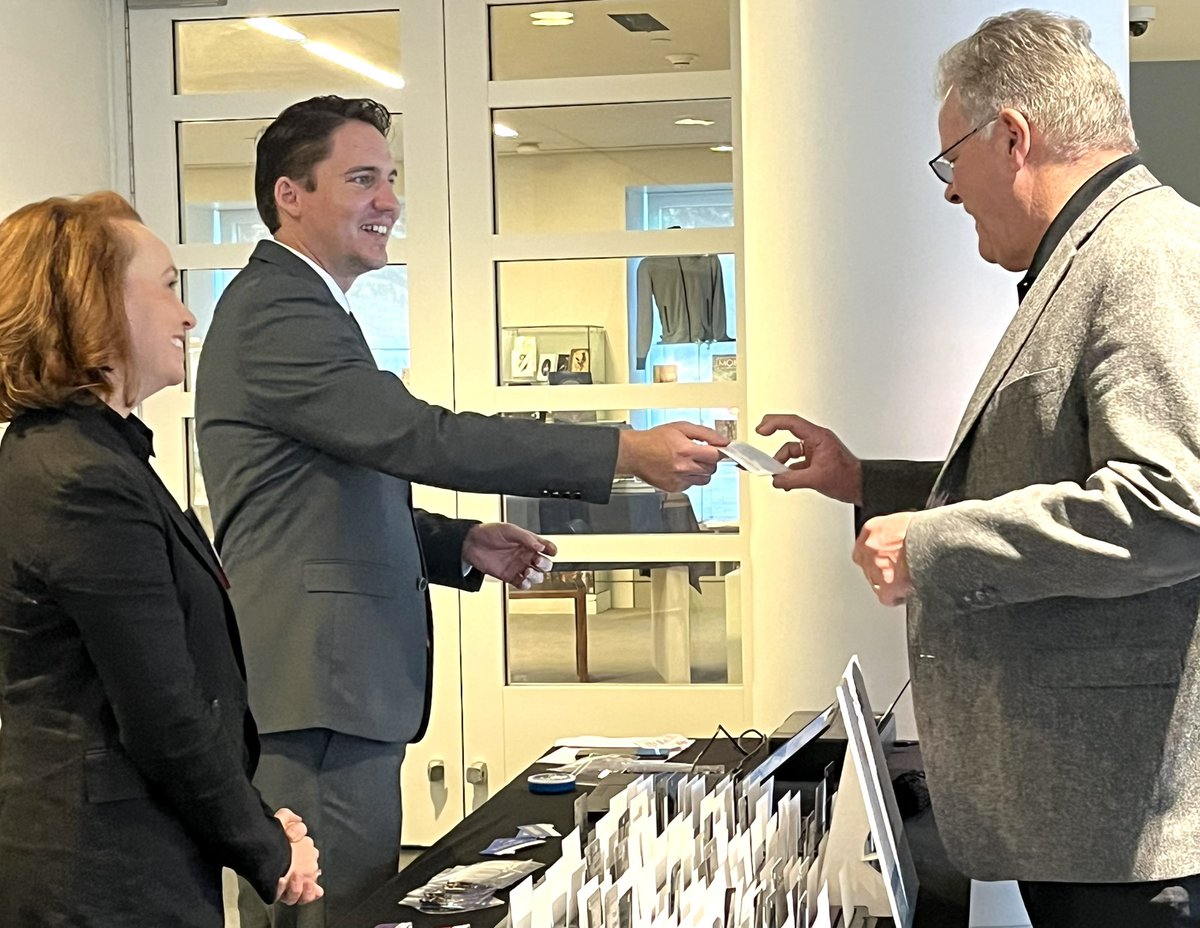 Attendees are already picking up their badges for this morning’s State of Technology - California Industry Forum 2022 in Sacramento. I’m looking forward to hearing from a slate of inspiring California IT leaders. #govtechlive