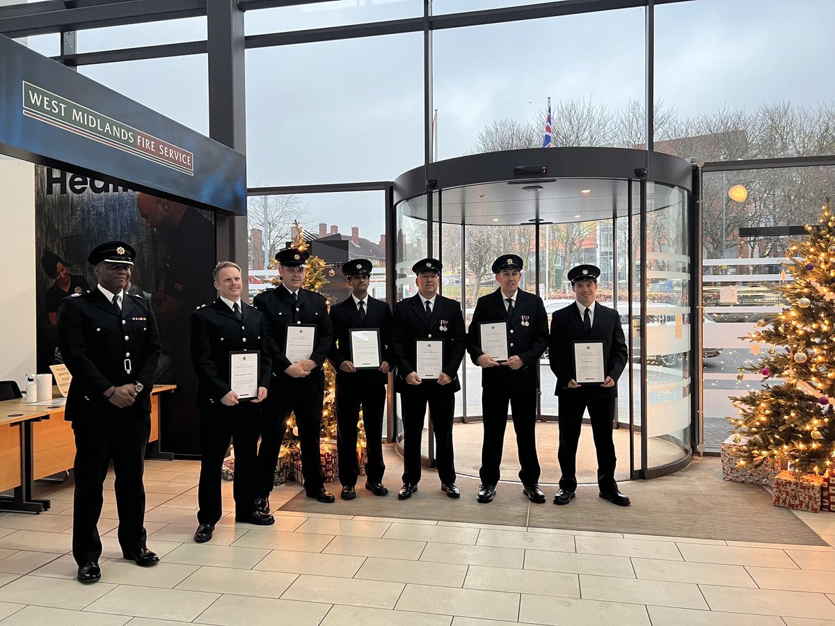 Thank You and Well Done to the team of @WMFSTipton Blue Watch whose recent actions - in demonstrating our Commitments to Communities and their safety - were appreciated by CFO @PhilipLoach #SafePlaces #SaferBlackCountry
