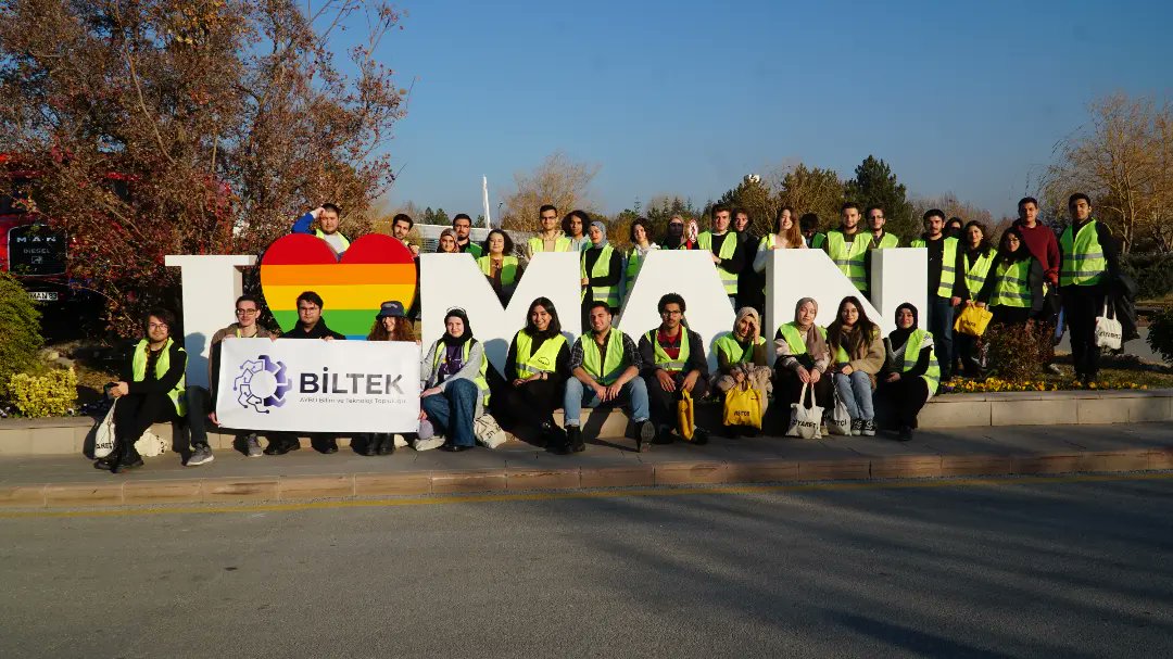 aybubiltek's tweet photo. Dünyanın en büyük otomotiv organizasyonu ve en çok tercih edilen endüstri şirketi olan MAN’ın kurum kültürünü incelemek amacıyla @mantruckbusturk ’e teknik gezi gerçekleştirdik, MAN ailesine teşekkür ederiz.

#BİLTEK #ybü #aybü #MANTürkiye https://t.co/JWv8BVXWFQ