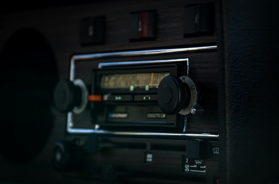 S0undRevolution's tweet photo. Sound Revolution can help you with all of your car and boat stereo needs! https://t.co/MyD3HVqcdR #CarStereoShop #StocktonStereoSystems #CarAudioInstallation https://t.co/lSP5xLdQll