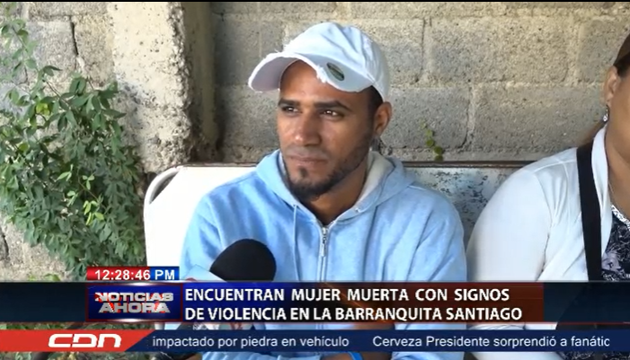 cdn37's tweet photo. #NoticiasAhora.- Encuentran mujer muerta con signos de violencia en la Barranquita de Santiago. #CDN #DN37 https://t.co/JsbvzNkmFi