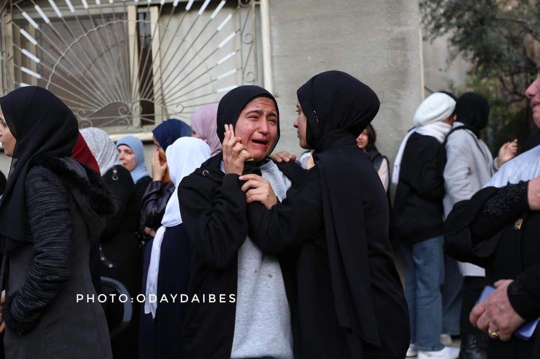Timesofgaza's tweet photo. From the funeral of the 16-year-old Palestinian girl, Jana Zakarneh, who was shot dead by the lsraeli occupation forces yesterday in Jenin while she was looking for her cat at the roof. https://t.co/m0E56ezfEg
