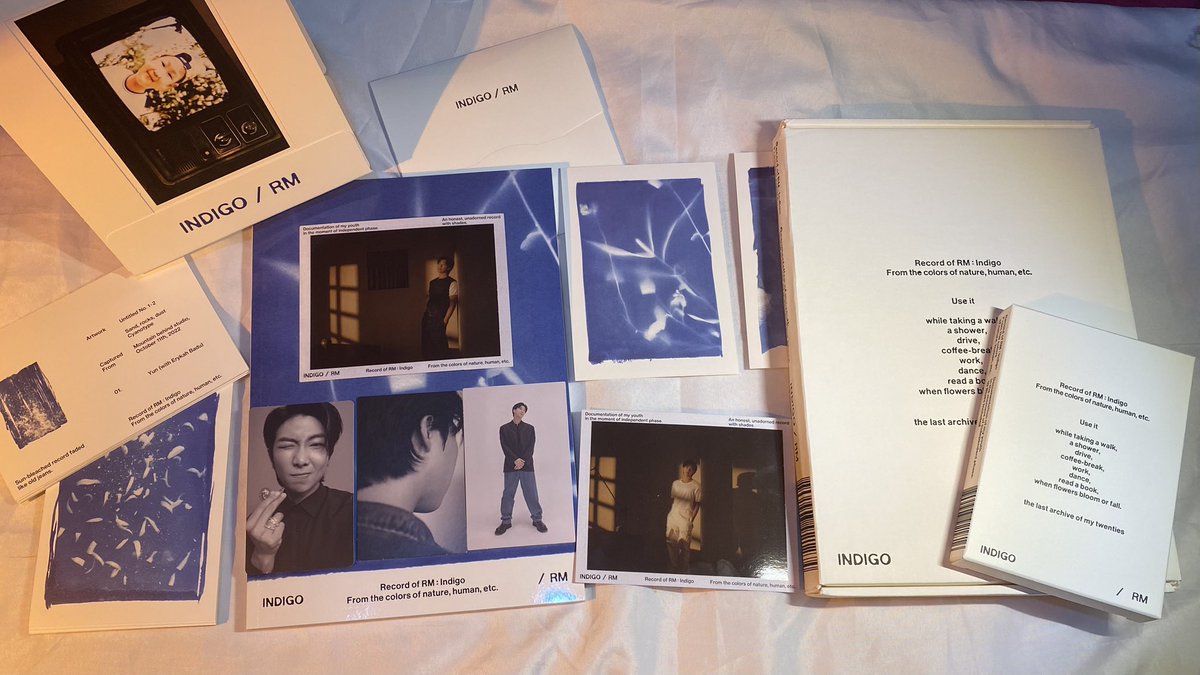 binnie_nonna's tweet photo. eto na ata yung pinaka overwhelming na #binnie_mails unboxing ever 😵‍💫 my fave’s album arrived today 💙 #IndigoByRM will always be special to me https://t.co/0NVyaDa0Tc
