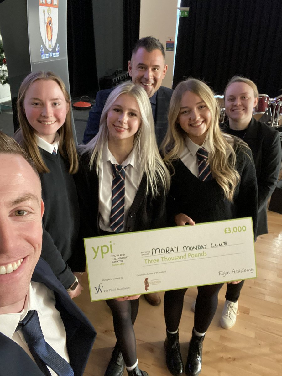 Carinnet97's tweet photo. A morning as a YPI judge at Elgin Academy with Mr Scott and Sandy Young🤩

So many brilliant presentations, choosing a winner was tough, but congrats to the team representing the Moray Monday Club, who support people with Dementia Moray!

@Shortbread @ypi_scotland @TeamElginAcad https://t.co/y1pdillef4