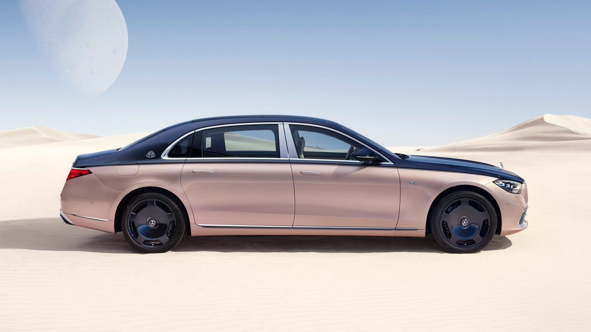 Motor1com's tweet photo. The Mercedes-Maybach S-Class Haute Voiture is limited to just 150 examples: https://t.co/2FyUwh0lTN https://t.co/x25waNsroB