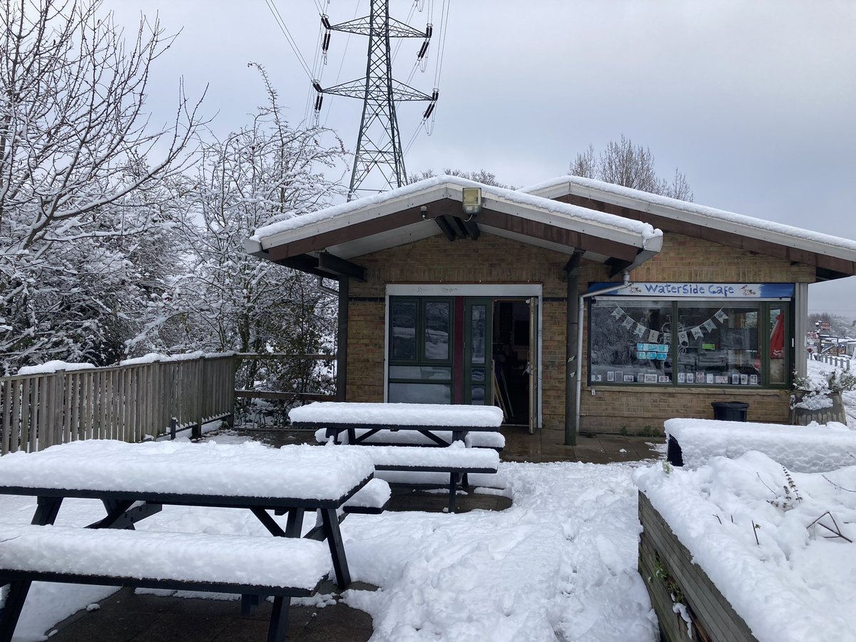 Plot7a's tweet photo. ❤️The #WatersideCafe @Stephenkeysliv1 open & keeping the hearts & souls of the #StonebridgeLock community together! #SecretLocal #LeeNavigation https://t.co/Ftp617AXsO