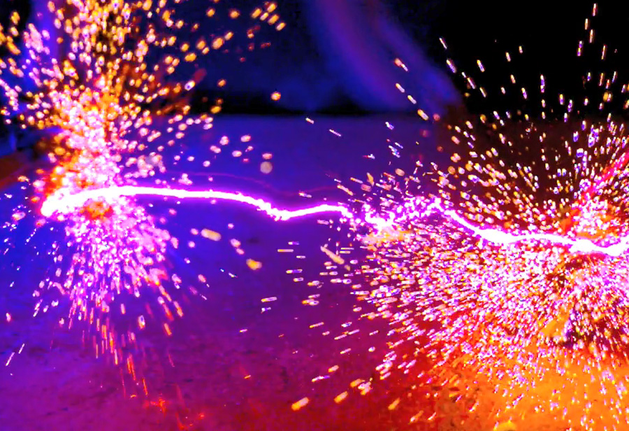 Studying and developing explosives means tracking where everything goes when it goes boom -- especially in harsh environments. To make that easier, <a href="/PNNLab/">Pacific Northwest National Laboratory</a> developed new rugged tracer particles. 💥
pnnl.gov/news-media/tra…