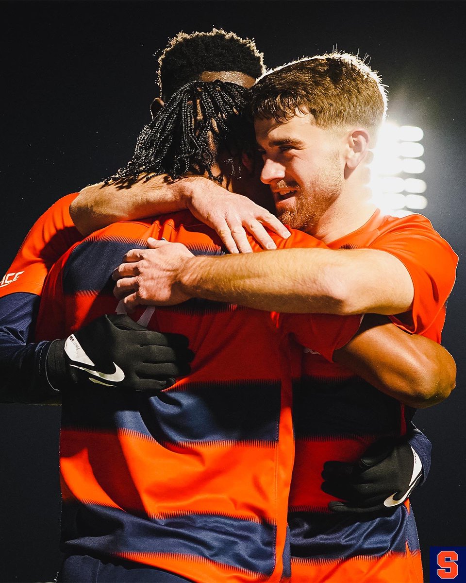 Syracuse Athletics tweet media