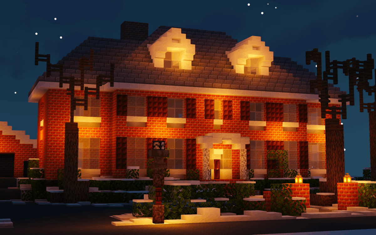 ruairiw8's tweet photo. What's everyone's favourite Christmas move?? I think it's pretty obvious what mine is aha! Watch me build this in tomorrows video https://t.co/gcQGHi1t7L