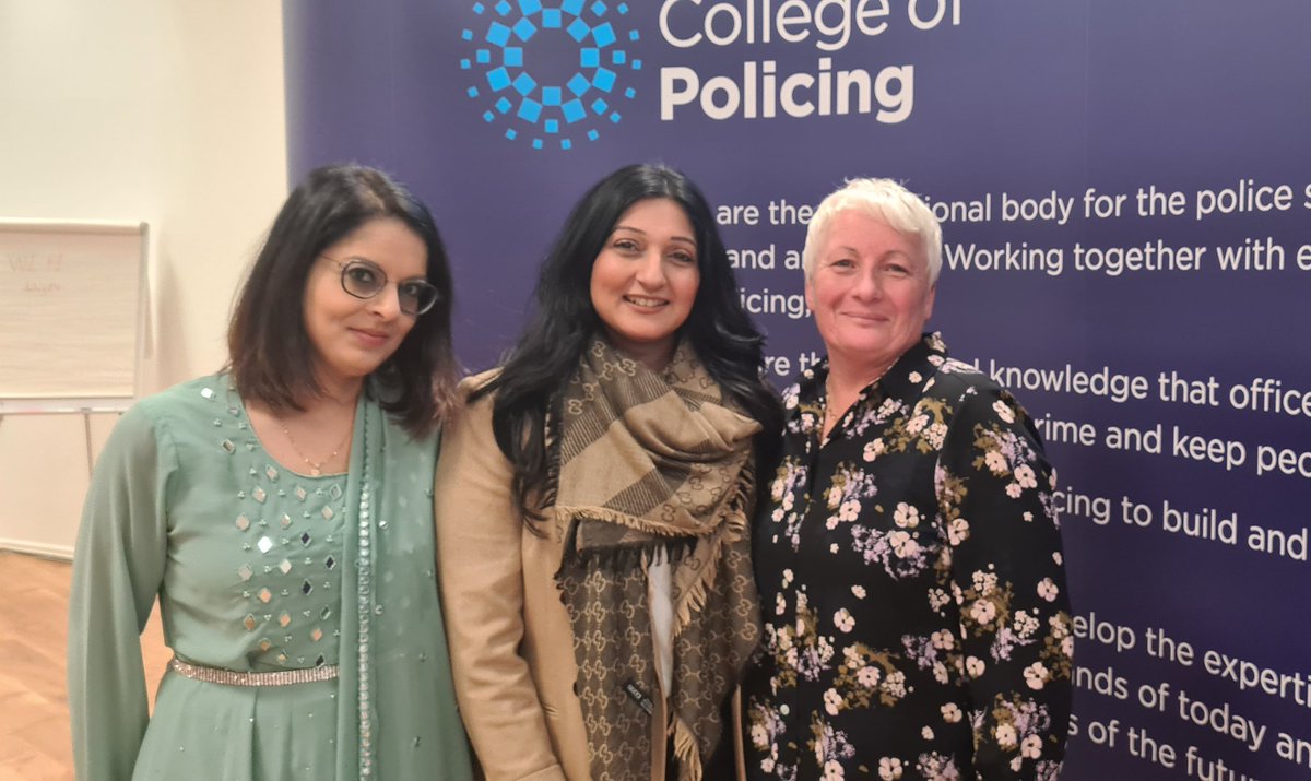 MuslimNetworkYP's tweet image. National Women of Colour in Policing UK Conference in photos 

@NationalWoCiPUK 
@LGBTpoliceuk 
@CollegeofPolice @nikkiPC3461 
@NBPAUK 
@policelibrary 
@nspauk 
@Nita_Pankhania1 @LP_SikhAssoc