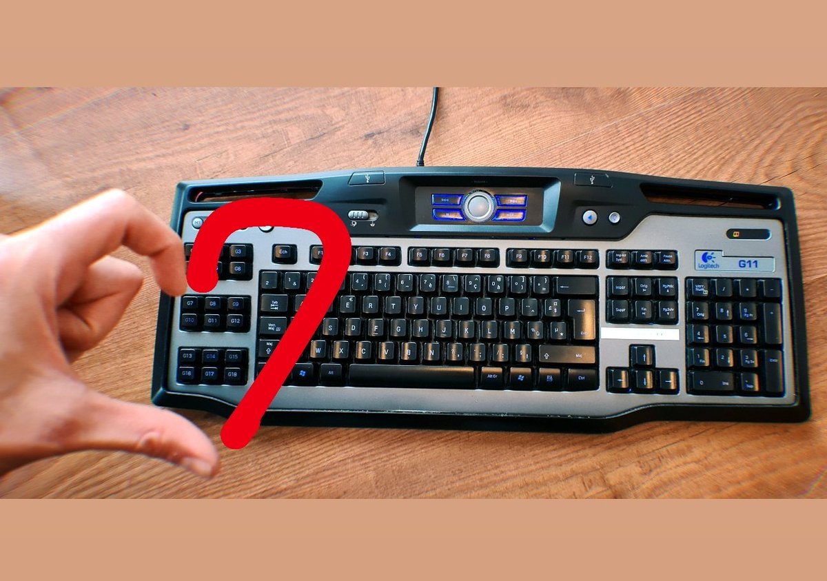 ClementHTR's tweet image. RIP mon petit @LogitechGFrance G11, ça a été mon premier clavier, 16 ans que je l'ai, aujourd'hui ses touches L et M ont décidé de me lâcher 💔

En vrai c'est je pense l'objet que j'aurais gardé le + longtemps dans ma vie, malgré des dizaines de milliers d'heures d'utilisation 😱
