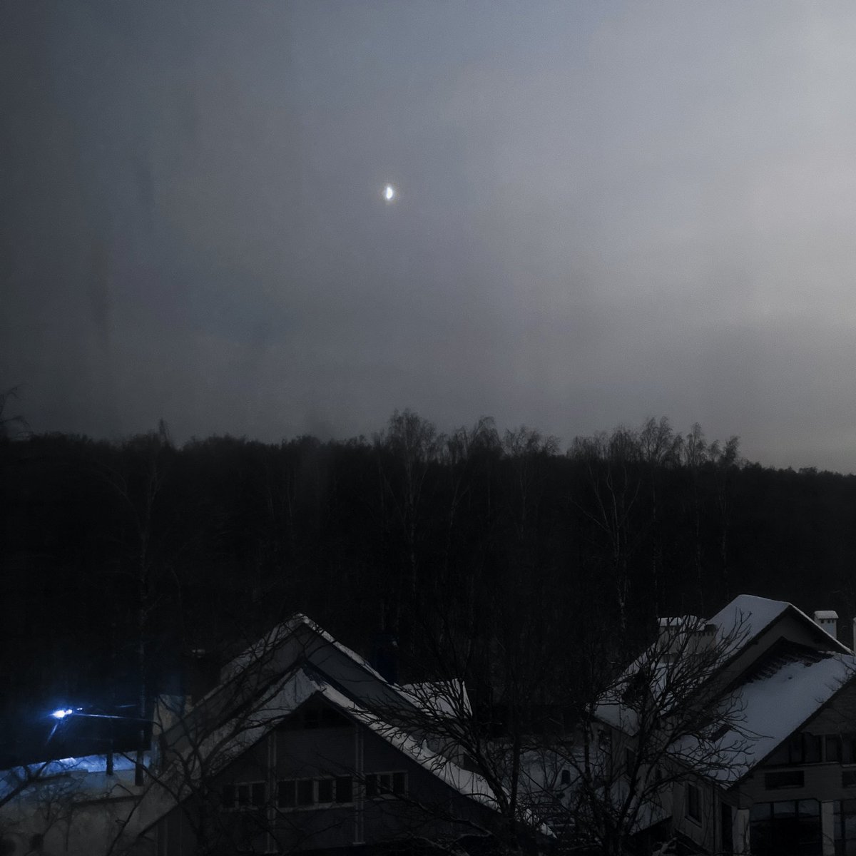 скрой метель, всё, что не смог, не повториться впредь