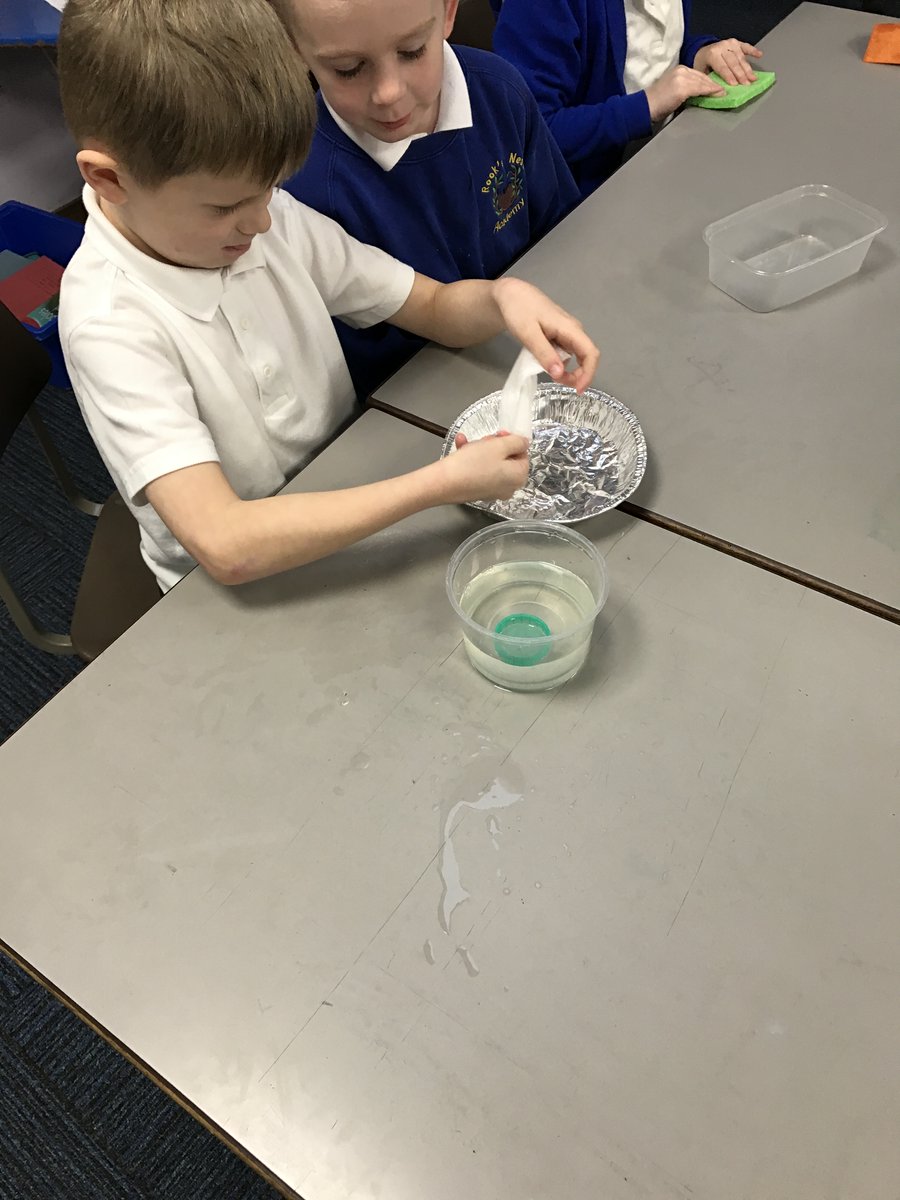 RNAMrsMilfull's tweet photo. Today Year 1 and 2 have been doing a science investigation to find out which materials would be best at mopping up a spill. We found out that socks and kitchen roll are very absorbent, because they contain lots of tiny little holes. https://t.co/xCVaP0rA7M