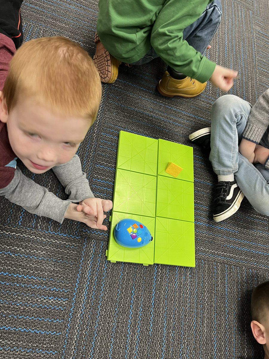 mrs_rubeck's tweet image. Fun exploring the #CodeandGoMouse in PreK today. @BOEwarriors @WCPS_LMS