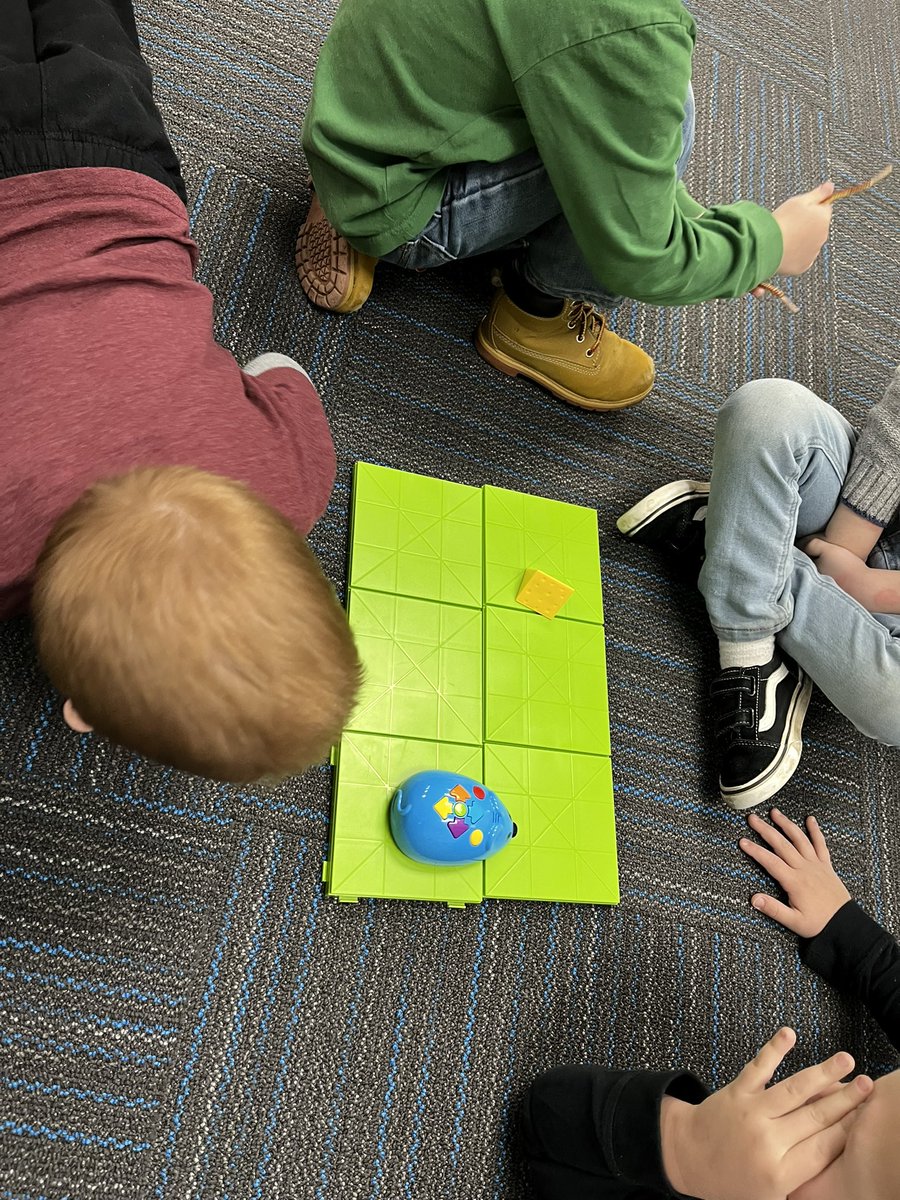 mrs_rubeck's tweet image. Fun exploring the #CodeandGoMouse in PreK today. @BOEwarriors @WCPS_LMS