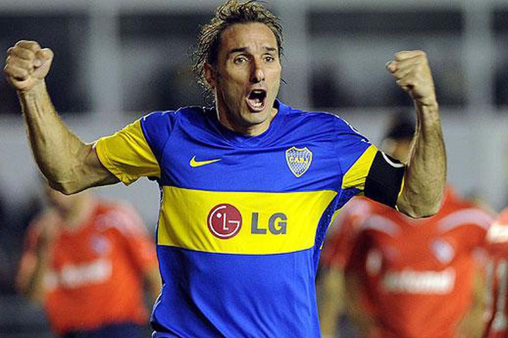 Flacoschiavi's tweet photo. Feliz día para todos nosotros, los hinchas de Boca. https://t.co/tjqglf47t7