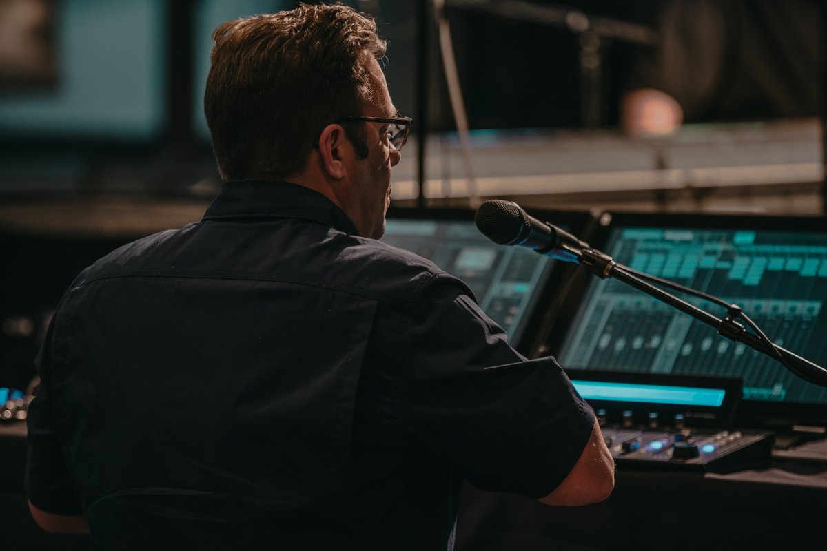 Would you rather: Audio Engineer Edition

Would you rather mix a full-blown Christmas service (with orchestra) on a fully analog mixer?

or

Would you rather have to re-wrap 100 XLR cables that the middle school students decided to wrap to "help out" the production team?