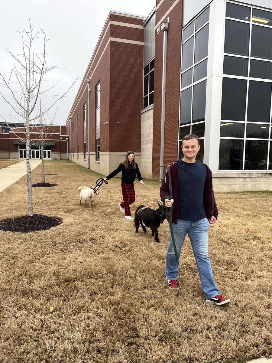Collierville Middle Agri-STEM tweet media