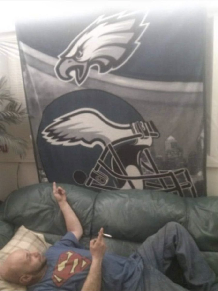BiggerScummy's tweet photo. Hey @Eagles , my uncle passed away and it was all so sudden. His favorite sports team hands down has to be the eagles!!! My family wanted to lay my uncle to rest in a customized eagles jersey but it won’t be here in time for the funeral. PLEASE TWITTER , HELP ME WITH THIS GOAL !! https://t.co/TIXi8AdoxB