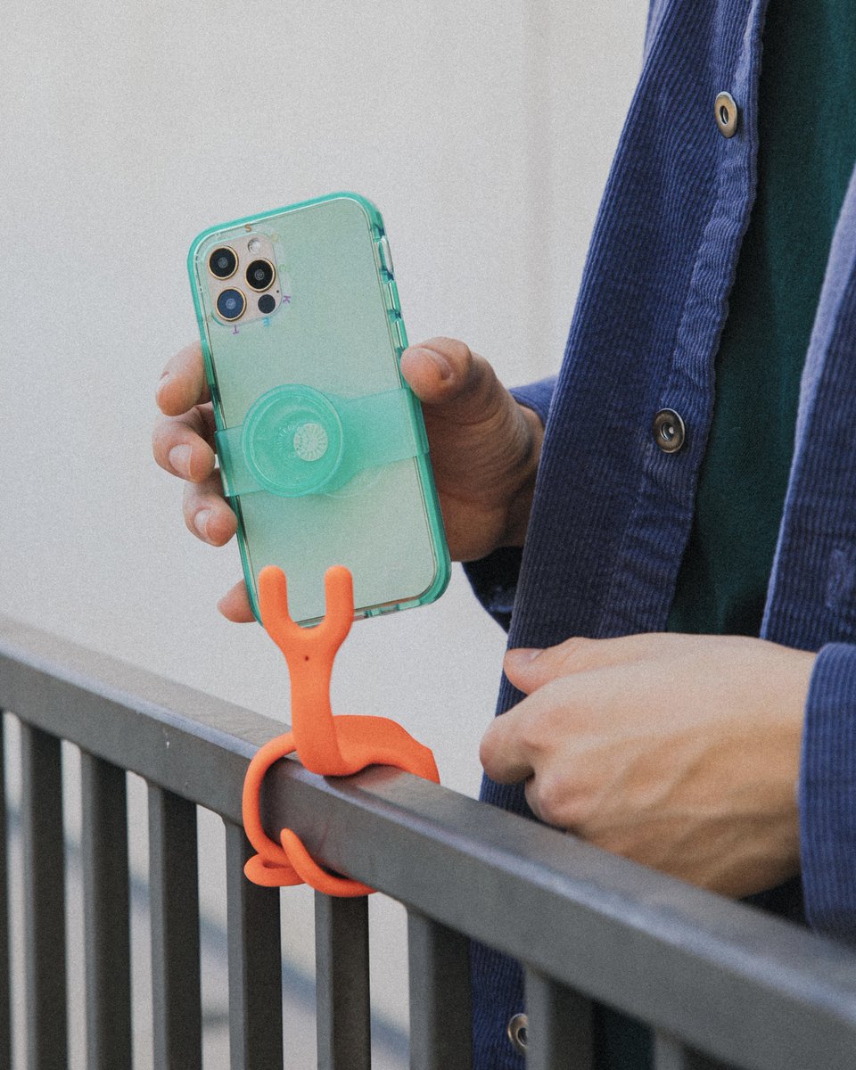 PopSockets tweet media