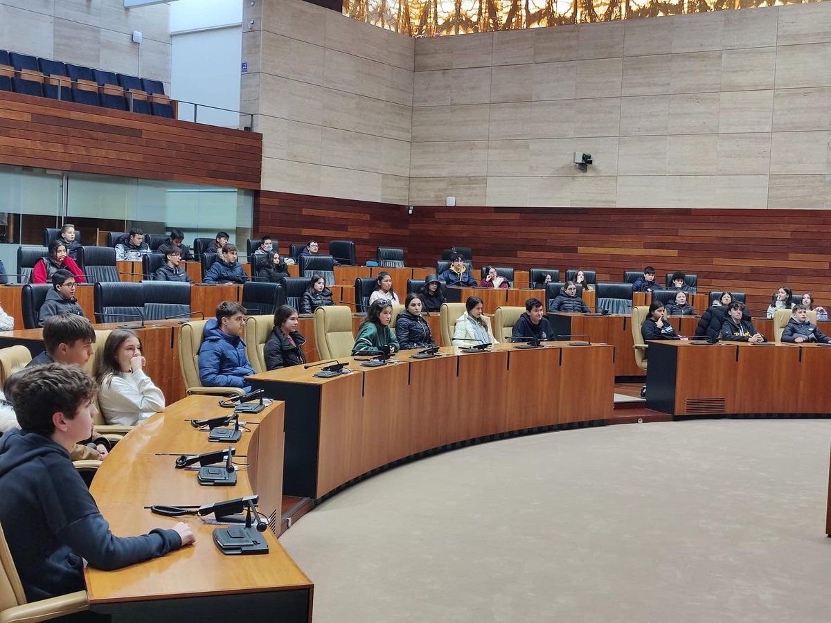 BÁRBARA DE BRAGANZA tweet media