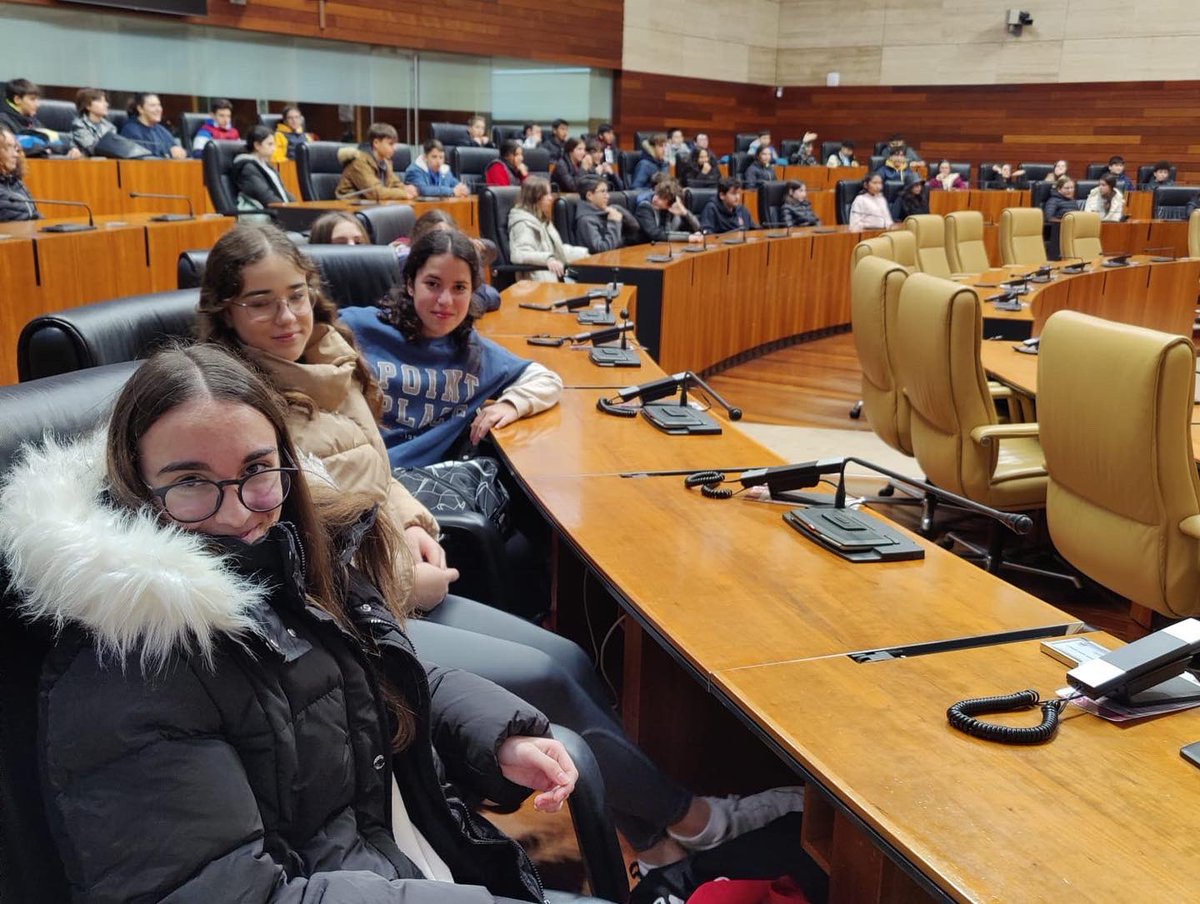 BÁRBARA DE BRAGANZA tweet media