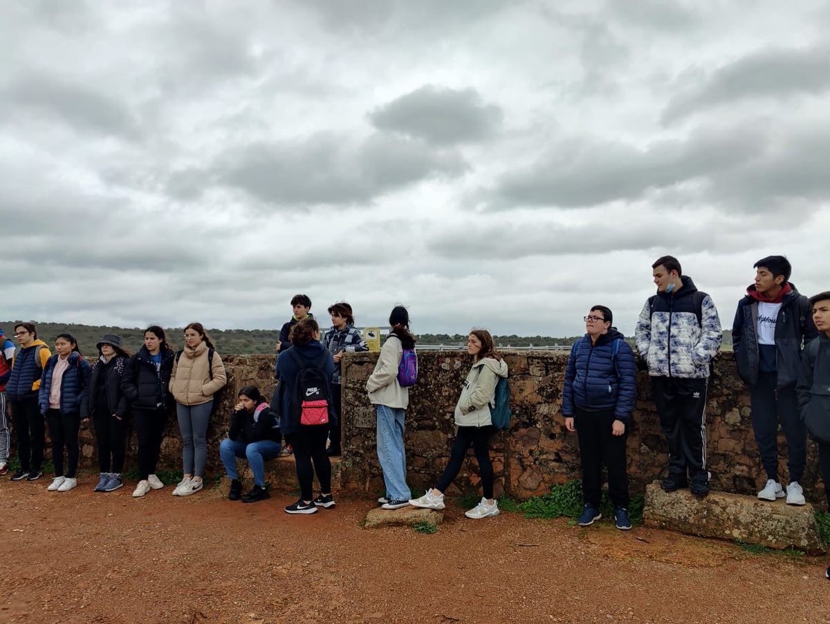 BÁRBARA DE BRAGANZA tweet media