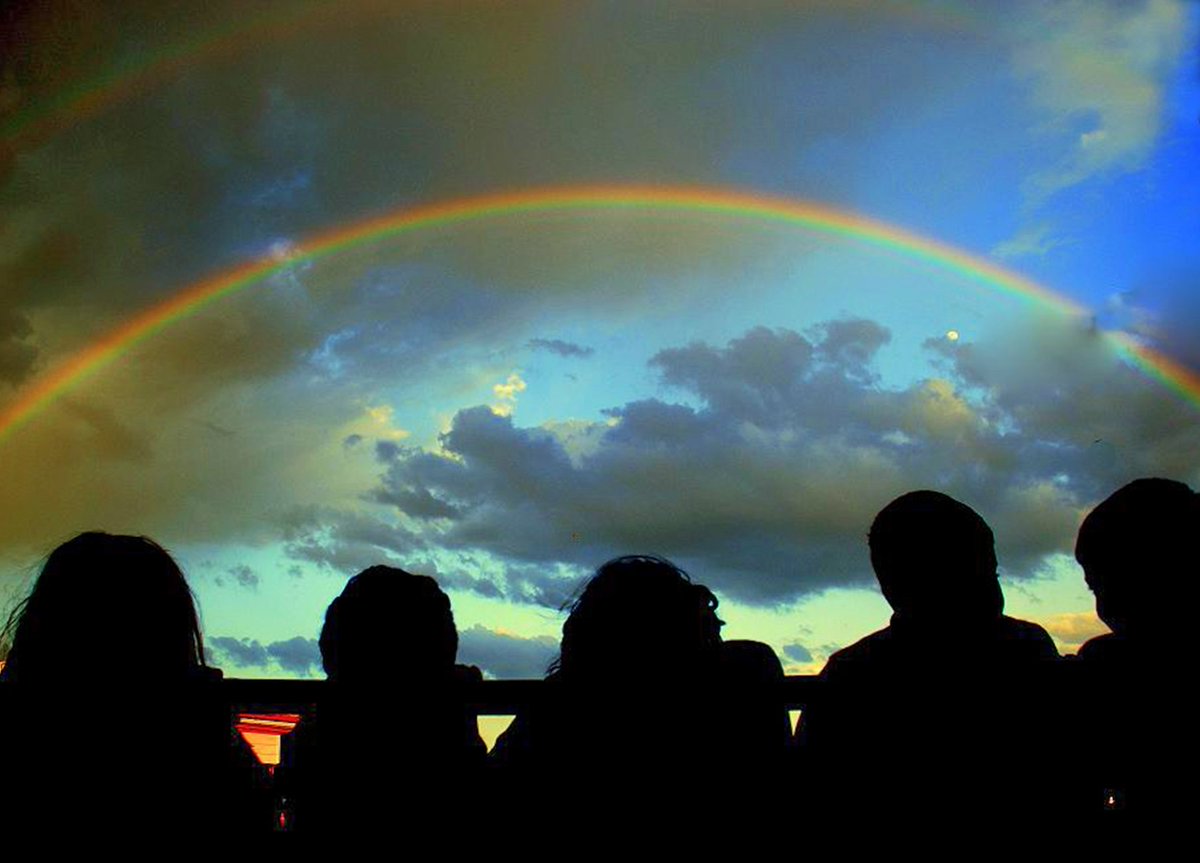 regenboogmuseum's tweet photo. @GunayUslu Uw #Huizingalezing is welbeschouwd een mooi pleidooi voor The Rainbow Museum.
Levend erfgoed, een museum dat transformeert en waar iedereen welkom is.
Foto: https://t.co/uHqlQ9I1LS https://t.co/Gv16QzyITa