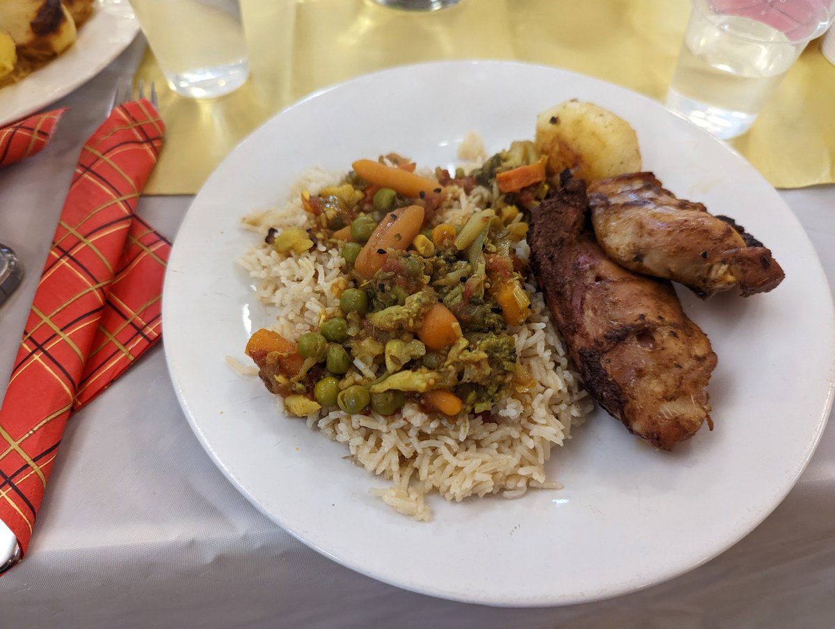Bristol2Bristol's tweet photo. Went along to the Knowle Methodist Church today for their Monday Welcoming Space Community Meal - Carols, Curry and lovely people! 
The Knowle Methodist Church welcome space runs term time only on Mondays - 11am-2pm #welcomingspaces #communitymeal #knowlemethodistchurch https://t.co/rWZ3jXuBlb