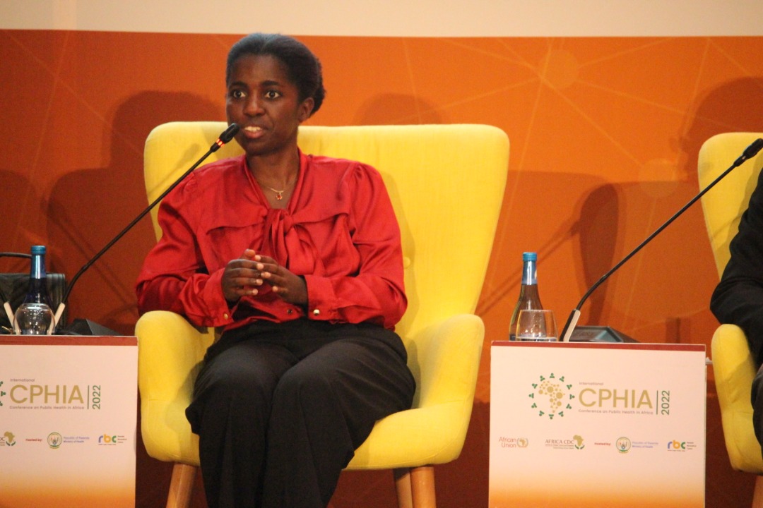 <a href="/BenitheH/">Bénithe HIMBAZWA</a>, President of #UGHE's Students-led Research Society presented about what the society does to motivate them to engage in research.