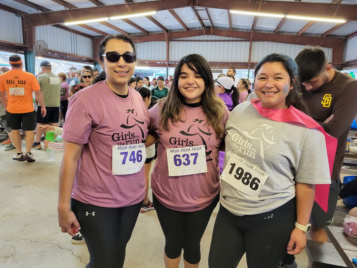 Girls on the Run 5k was held this past Saturday. All I can say is AMAZING! Coach @MrsSHernandezzz and I are so proud of the girls. It was such a great and exciting experience. @NISDCable @Dpin1967 @galindo_lann @GOTRBC @RootEdSA