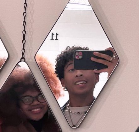 jetneyscamera's tweet image. 📸 jetney museum date