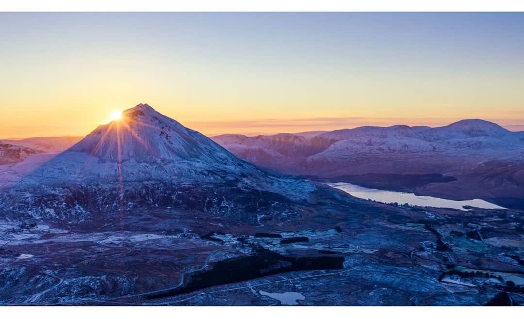 Winter on Errigal! Time to get the boots on. 
#odonnellphotography
#wanderireland #visitireland  #properadventure #irishpassion #lovindotie #loveireland  #loves_ireland #wildatlanticway #wildatlanticwaypics  #lovinireland #wawpics #Donegal #errigal