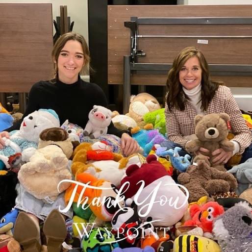 Thank you to <a href="/OPNArchitects/">OPN Architects</a>  and <a href="/UWECI/">United Way of East Central Iowa</a> for donating to our Waypoint Wonderland event. They gave a large donation of items such as towels, pots and pans, and other household items for parents. 🤗🎄