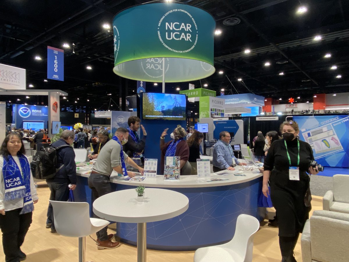 NCAR_Science's tweet photo. Kick off #AGU22 at the NCAR|UCAR booth with us! 
❄️
Our reps and scientists are *snow* excited to chat with you about all things NCAR|UCAR, science, research opportunities &amp; more!
❄️
And, don’t forget to snag some swag and a selfie at our snowy selfie station! Tag us #NCARatAGU! https://t.co/dIQDQVtu4d